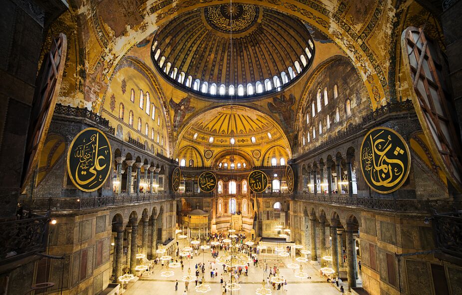 Czy Hagia Sophia znów stanie się meczetem? Kościoły protestują z powodu instrukcji Erdogana