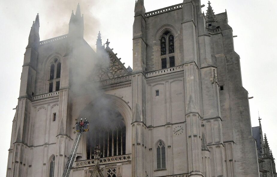 Francja: państwo gotowe sfinansować remont katedry w Nantes