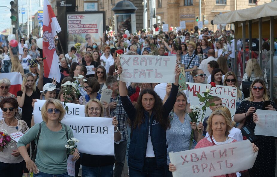 Białoruś: protesty w zakładach państwowych; ludzie na ulicach