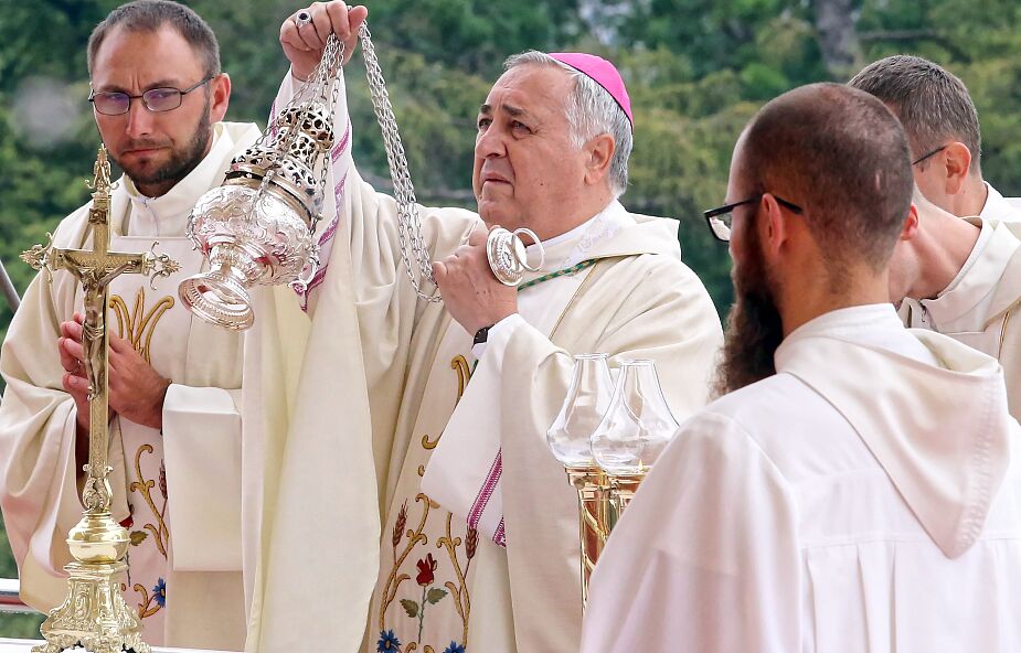 Nuncjusz apostolski na Jasnej Górze: w tym świątecznym dniu przynoszę wam pozdrowienie od papieża Franciszka