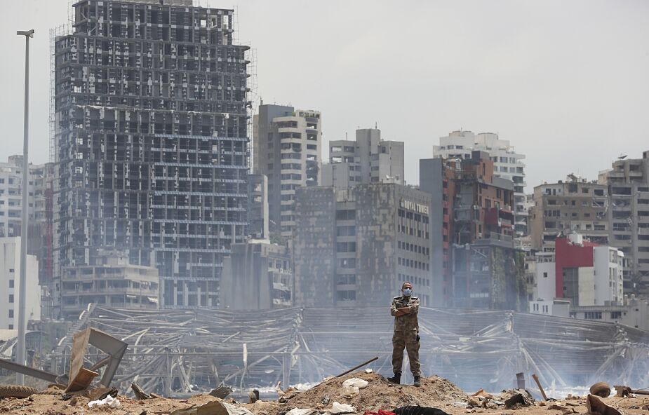Liban: świat spieszy z pomocą zniszczonemu Bejrutowi, koniec międzynarodowej izolacji kraju