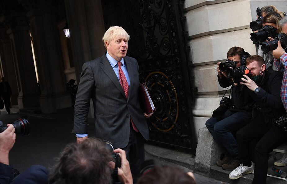 W.Brytania: Johnson ogłosił dodatkowe restrykcje w związku z epidemią