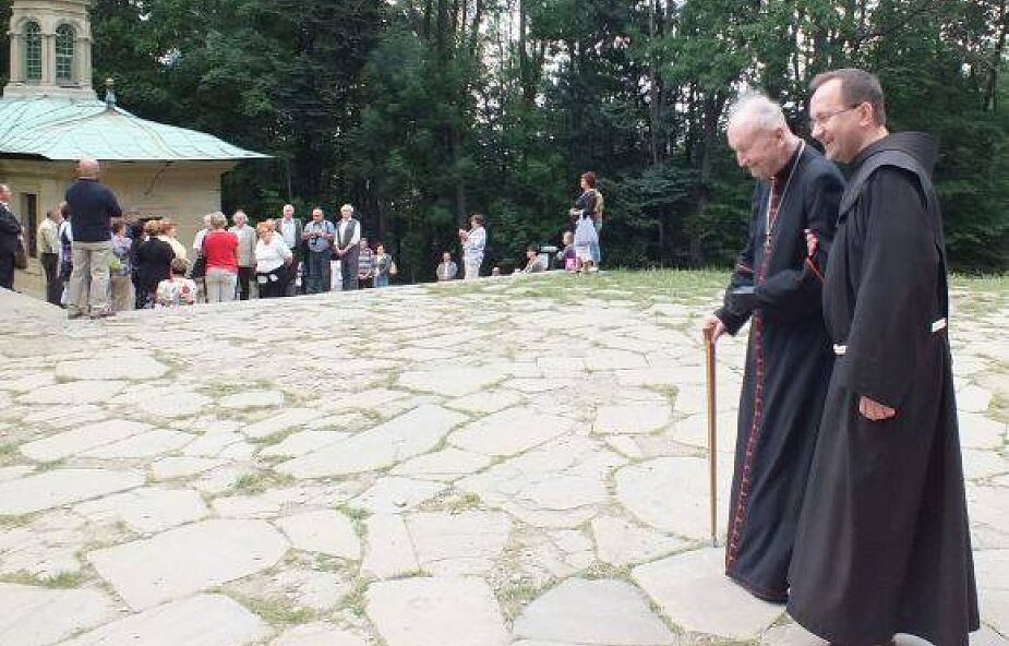Bp Damian Muskus OFM o kard. Jaworskim: był przy mnie w czasie moich święceń biskupich, teraz "minęliśmy się w drzwiach"