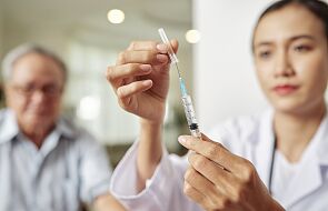 Naukowcy zbadali, co osłabia działanie szczepionki na koronawirusa