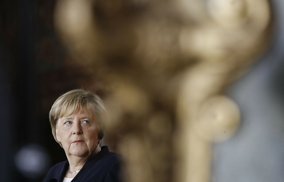Merkel: nie konfrontacja, a rozmowy z rządem w Warszawie