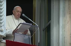 Papież: każdy z nas może stać się żywym „przekładem” jedynego Słowa miłości, które daje nam Bóg