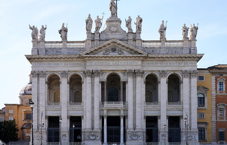 Katedra papieska – rocznica poświęcenia Bazyliki Laterańskiej