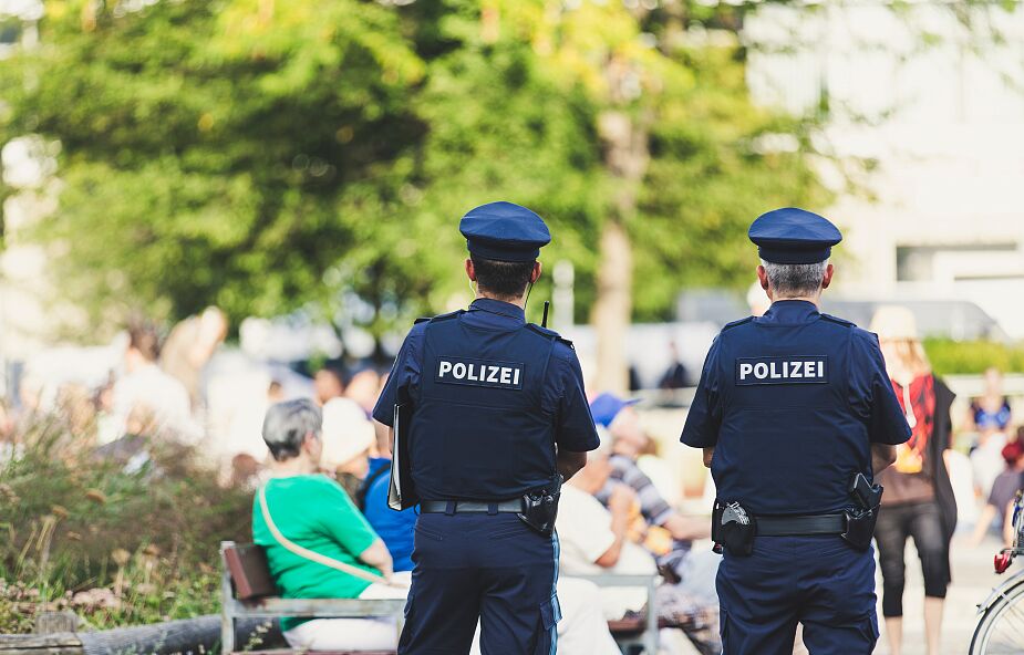 Niemcy: znaleziono pięć martwych osób. Mają rany postrzałowe i kłute