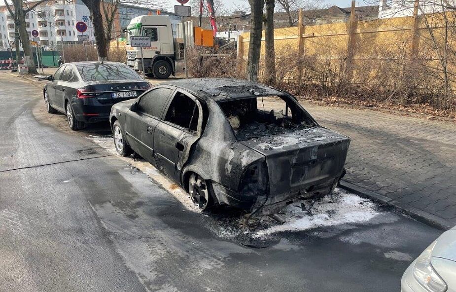 Niemcy: podpalono samochód pracownika polskiej ambasady