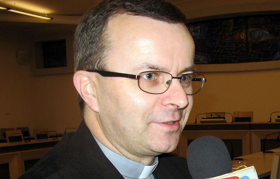 Bp Damian Bryl: Kościół powinien przygarnąć tych, którzy odeszli.