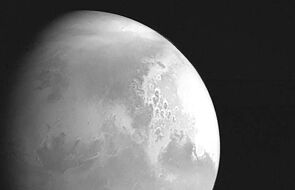 Chińska sonda lecąca w kierunku Marsa przesłała pierwsze zdjęcie planety