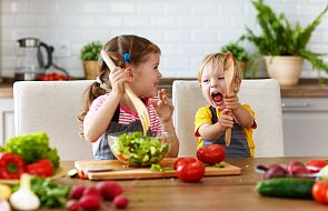 Jak nauczyć dziecko zdrowego odżywiania? Wystarczą te kroki