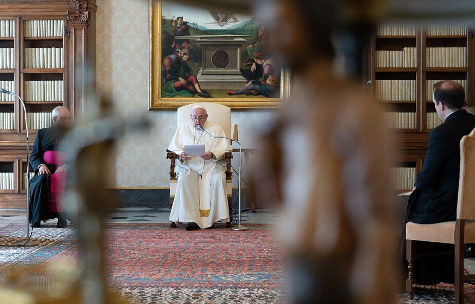 Papież modlił się za ofiary Covid-19 we Włoszech