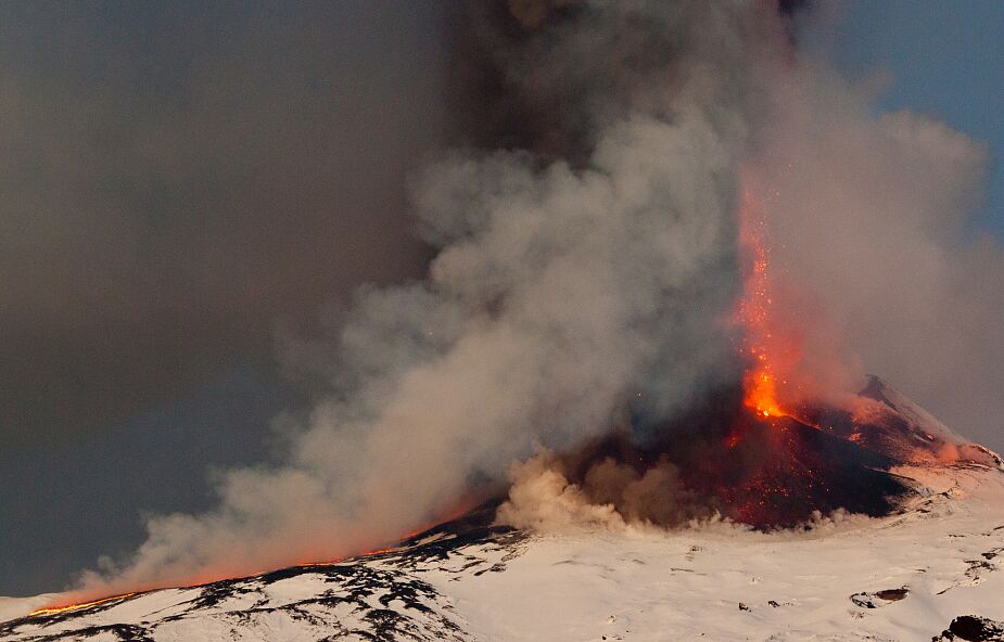 Potężny wulkan budzi się pod Islandią. Co stanie się, jeśli wybuchnie?