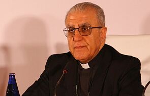 Abp Mirkis: papież pomaga nam podnieść się z cierpienia