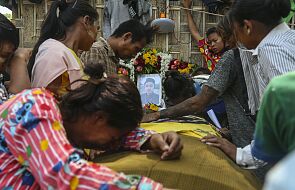Co najmniej 543 cywilów, w tym 44 nieletnich, zabitych od czasu zamachu stanu w Birmie