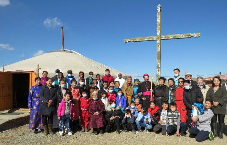 Mongolia: osiem parafii i kreatywne duszpasterstwo