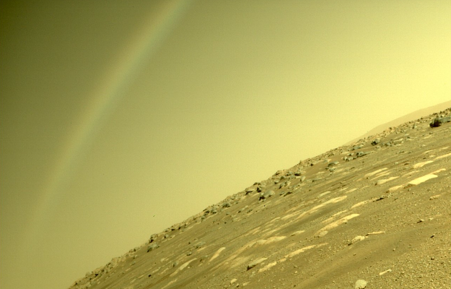 Niezwykłe zjawisko na zdjęciu z Marsa? Oto co zarejestrowały kamery łazika