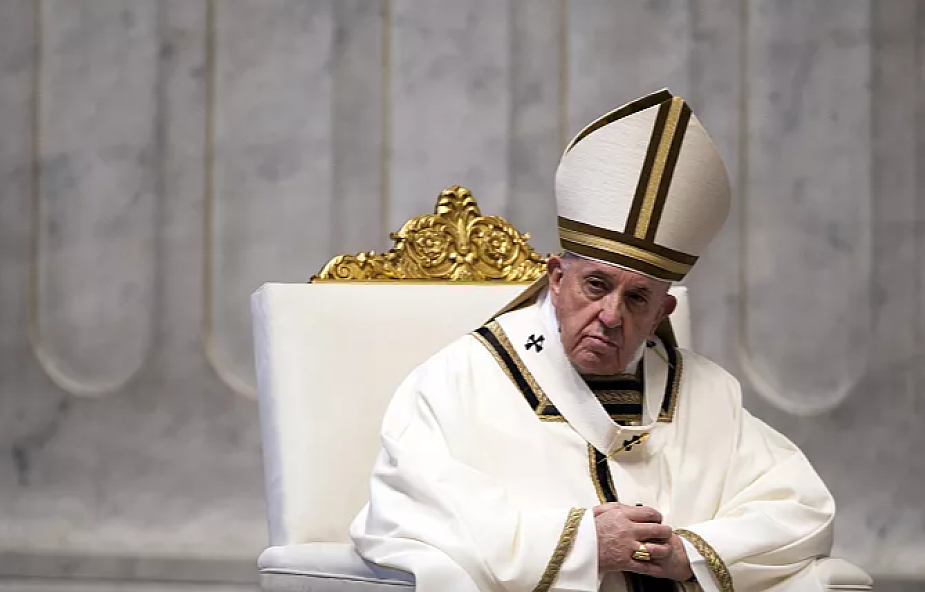 Papież wzywa do Watykanu polskich biskupów w trybie pilnym