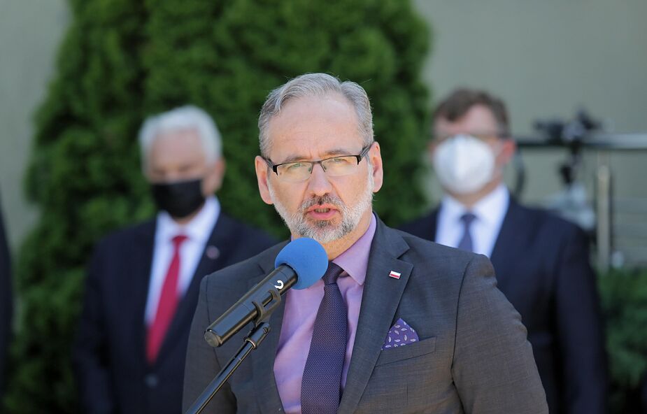 Minister zdrowia nie wyklucza obostrzeń sanitarnych dla zarażonych "niebezpiecznymi wariantami"" Covid-19