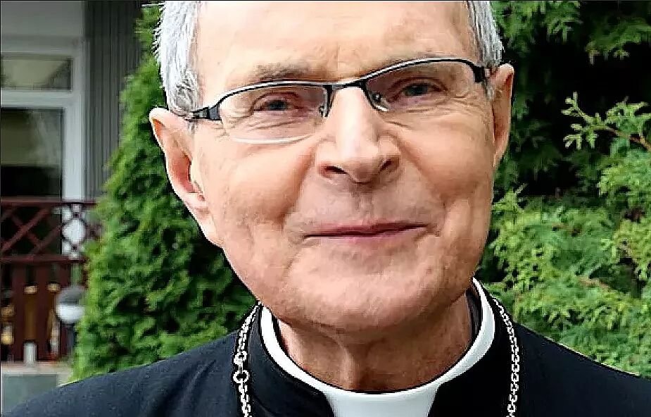 Biskup Długosz przeprasza za swoją wypowiedź nt. wykroczeń seksualnych duchownych