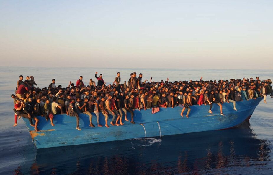 Na Lampedusę przypłynęło 550 migrantów. To jeden z rekordów w ostatnich latach