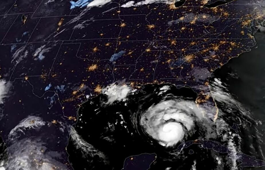 Potężny huragan Ida przybrał na sile. Dziś uderzy  w wybrzeże Stanów Zjednoczonych