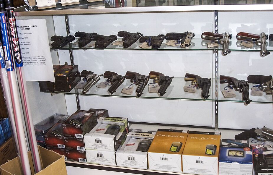 USA. Drastyczny wzrost sprzedaży broni, w sklepach brakuje amunicji