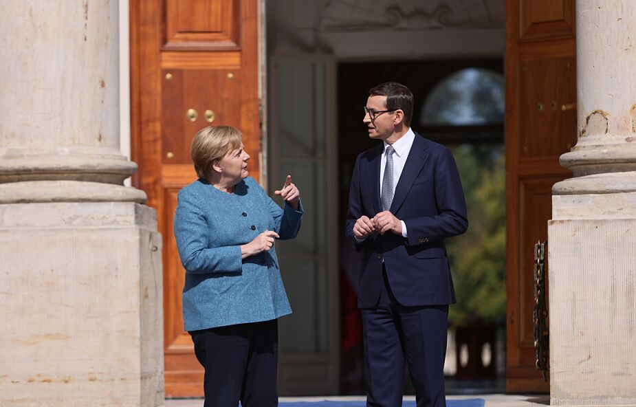 Premier Morawiecki spotkał się w Warszawie z kanclerz Merkel