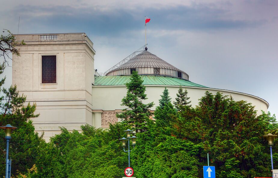 W poniedziałek Sejm zajmie się rozporządzeniem prezydenta ws. stanu wyjątkowego