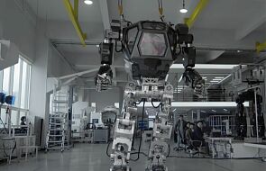 Gigantyczny robot sterowany przez człowieka. Wygląda jak z filmu „Avatar”