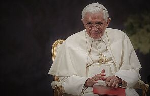 Benedykt XVI: Chrystus objawia się wszystkim narodom