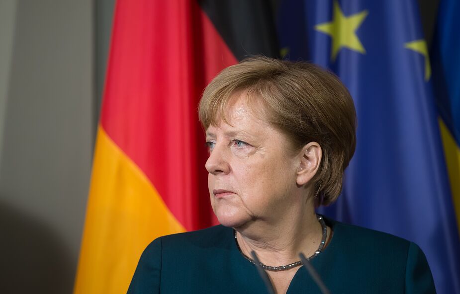 Angela Merkel: nie żałuję swoich decyzji ws. współpracy energetycznej z Rosją