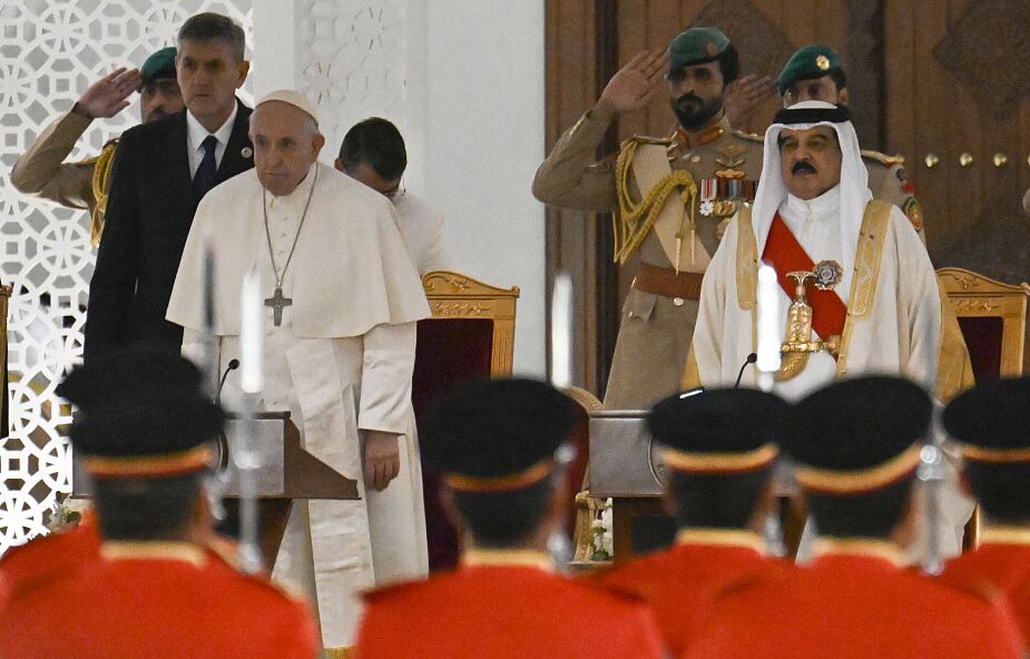 Papież: Wschód i Zachód coraz bardziej przypominają dwa przeciwstawne morza
