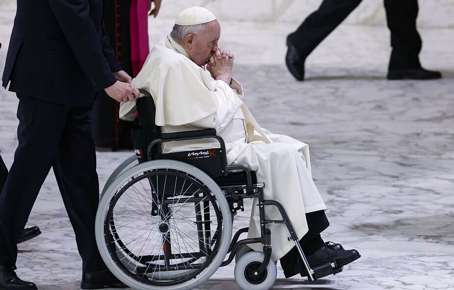 Papież do Kurii Rzymskiej: Znajdujemy się w większym niebezpieczeństwie niż wszyscy inni