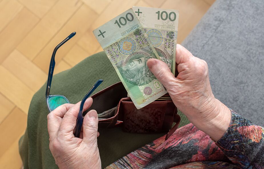 83-latka oszukana metodą "na wnuczka". Straciła 67 tysięcy złotych