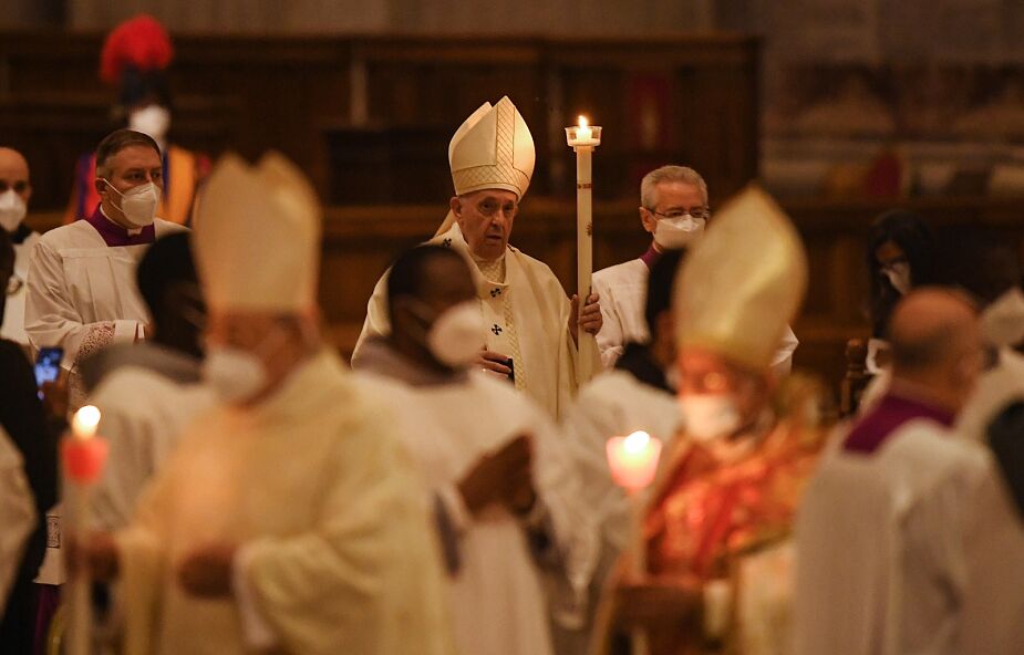 Ormiańskokatolicki patriarcha w czasie mszy z papieżem oficjalnie objął urząd