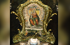 Modlitwa za Ukrainę. Kopia obrazu Matki Bożej Łaskawej z Lwowa wystawiona w katedrze poznańskiej