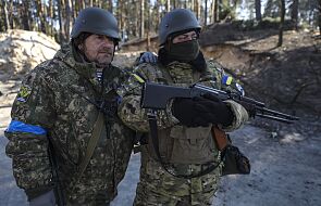 Armia Ukrainy nadal funkcjonuje jako całość. Czy jest zdolna do przejścia w ofensywę ?