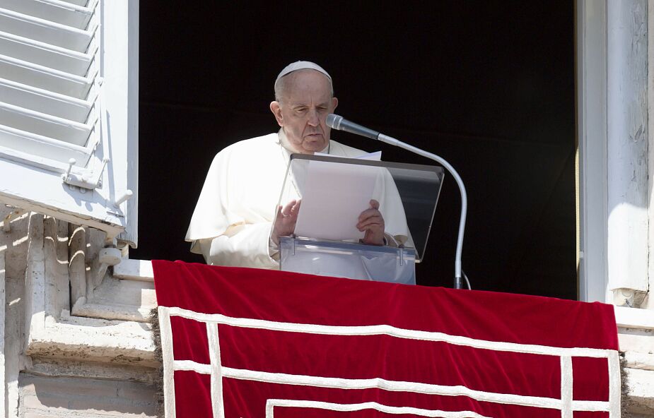 Nowa konstytucja apostolska papieża Franciszka. Ma prowadzić do wielu reform