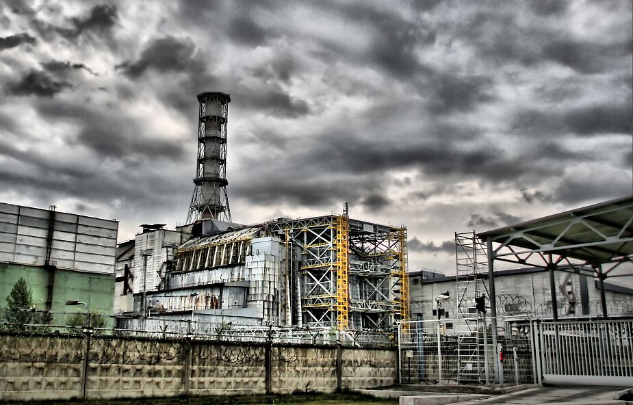 Rosjanie wykradli z Czarnobyla niebezpieczne "pamiątki". Mogą wywołać "nieodwracalne procesy w organizmie"