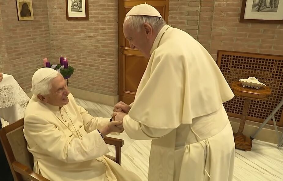 Franciszek odwiedził Benedykta XVI. Przeprowadzili serdeczną rozmowę i razem się modlili