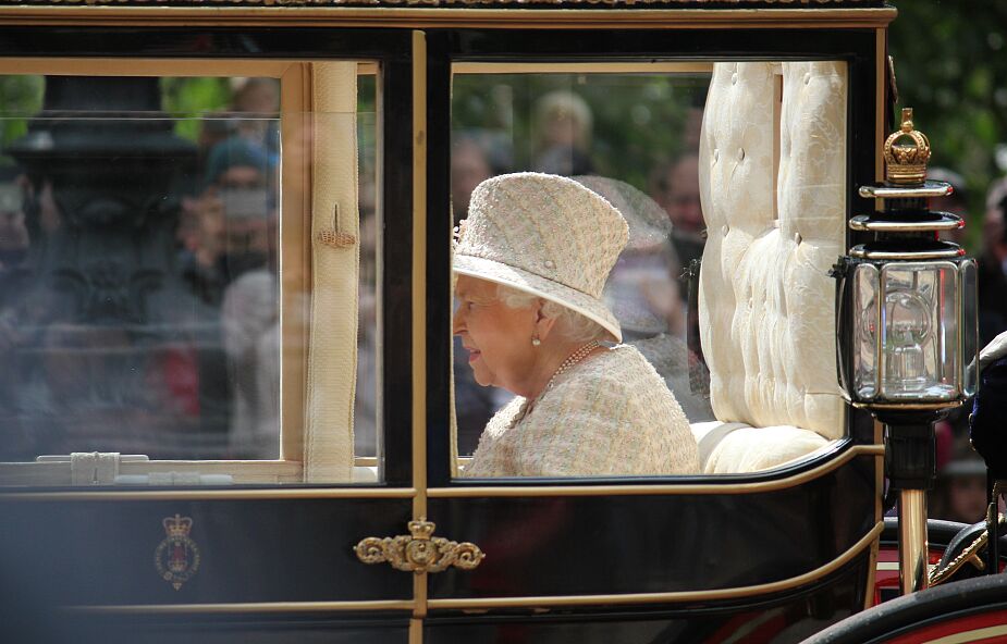 Królowa Elżbieta ma problemy z poruszaniem się. Opuściła ważne wydarzenia wielkanocne