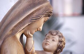 Matka Boża i  św. Faustyna. Co zawdzięcza jej zakonnica?
