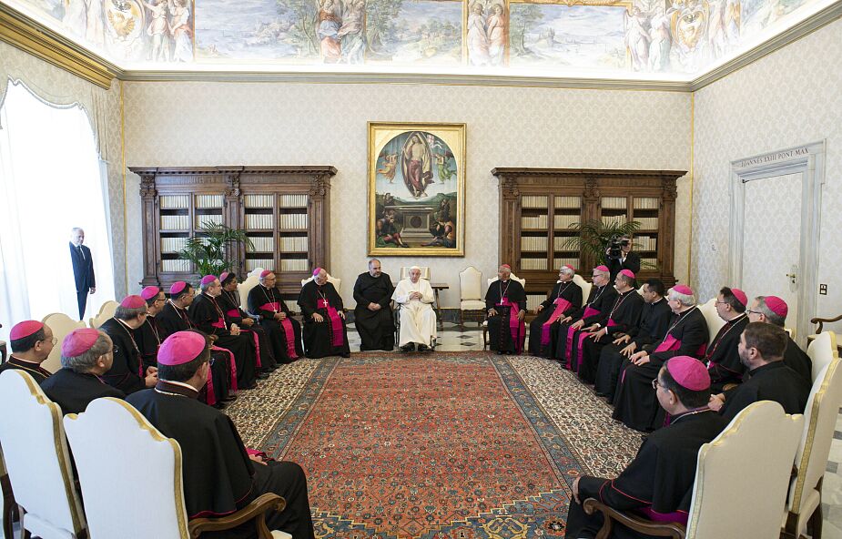 Najmłodszy biskup świata. Papież Franciszek zatwierdził nominację