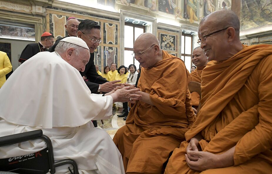 Papież: Budda i Jezus rozumieli potrzebę przezwyciężenia egoizmu, który rodzi konflikty i przemoc
