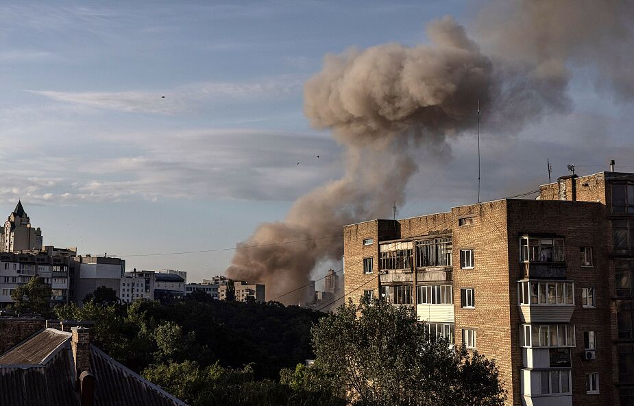 Ukraina: bombardowanie Kijowa. Zamykane są muzea i restauracje