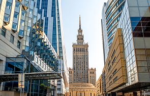 Warszawa: burmistrzowie zarabiają więcej niż prezydent stolicy. Rekordzistką jest burmistrz Targówka
