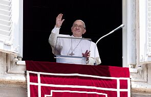 Papież: musimy być Kościołem bez łańcuchów i murów
