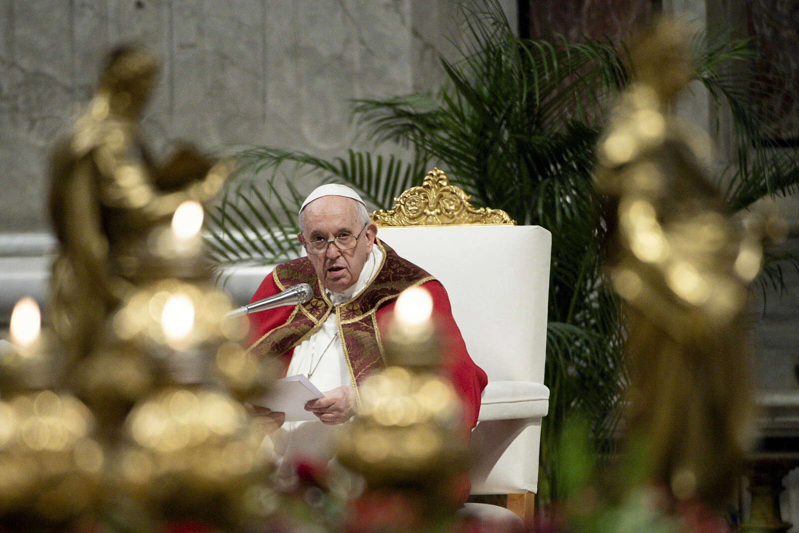  Andrea Tornielli: Franciszek pragnie, byśmy zachwycili się na nowo liturgią